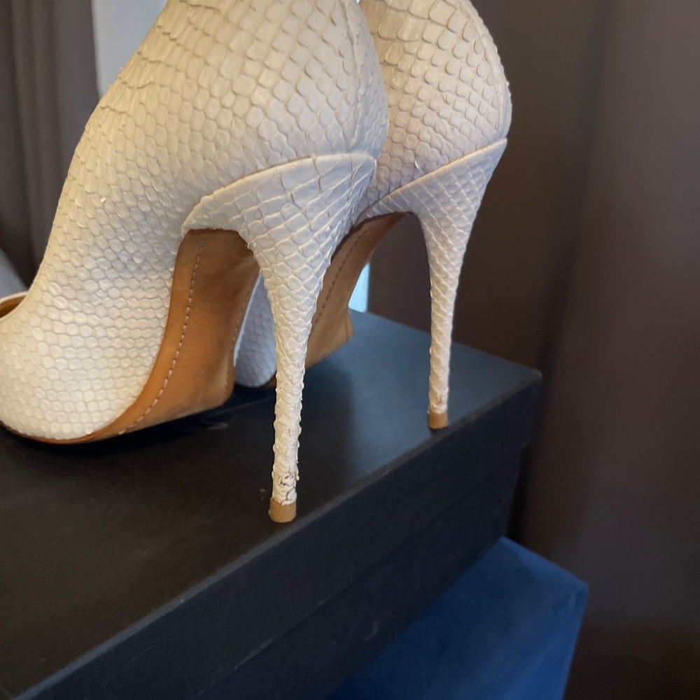 Giuseppe Zanotti White Python Heels - Picture 2 of 6